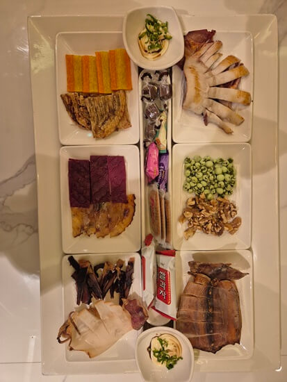 강남 멀리건 쩜오 마른안주 모듬